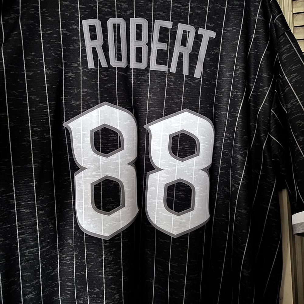 Nike White sox City connect Luis Robert #88 jersey - Picture 2 of 9